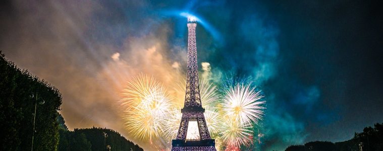 Fireworks over the Eiffel Tower