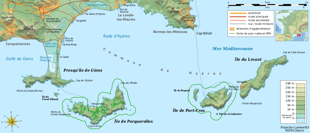 Map of Hyeres islands France showing three islands in sea off Gien near Toulon