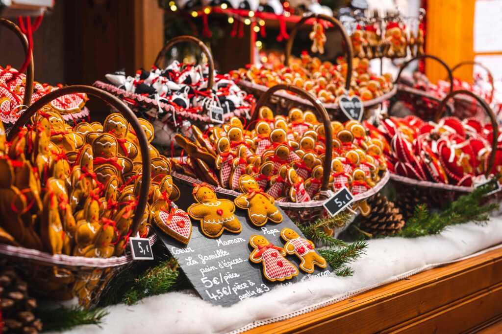 Strasbourg Christmas market with decorated gingerbread men in baskets