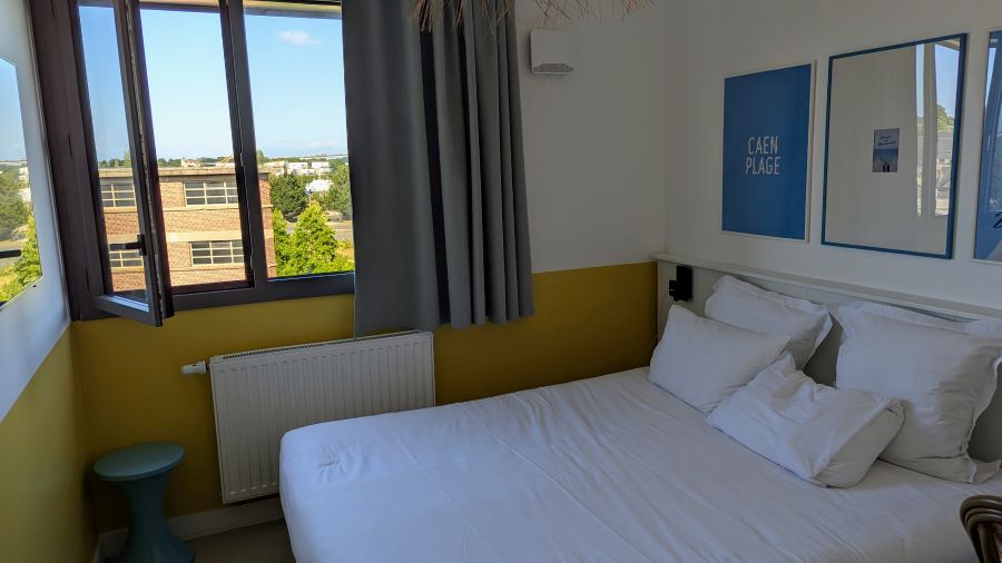 Doulbe bedroom with window view The People Caen